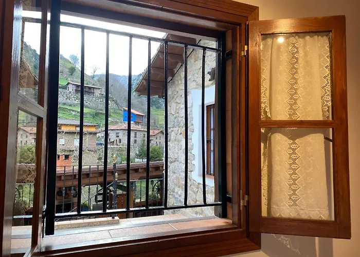 Albergue La HERMIDA *