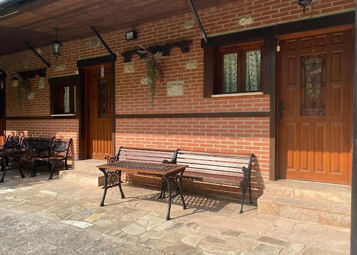 Albergue La Hermida Kır Evi *