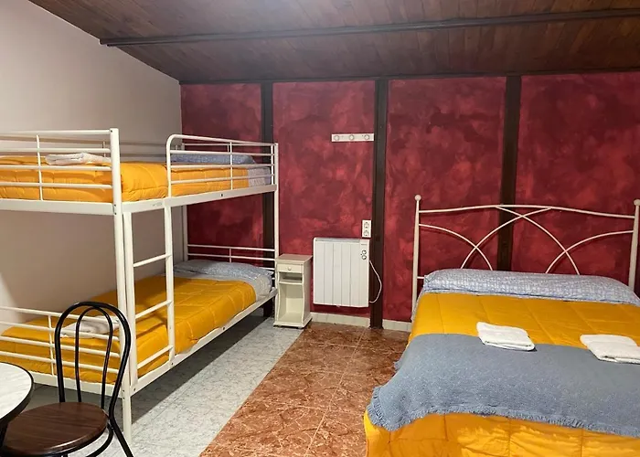 Albergue La Hermida Kır Evi *